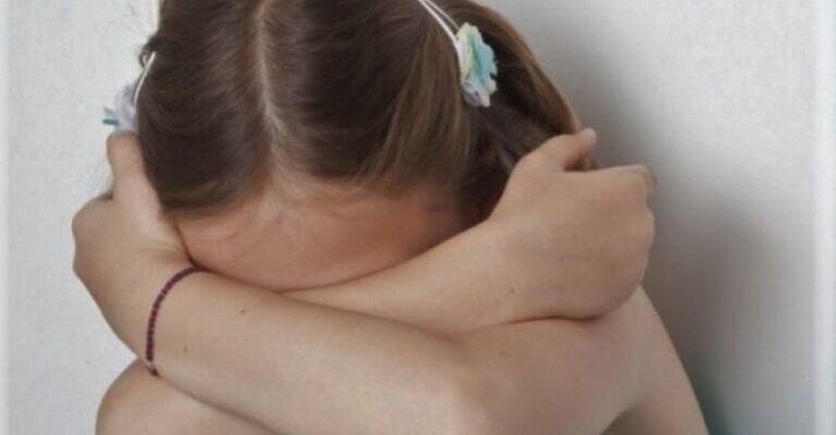 fetitaviolataarad 78043000 1 768x431 1