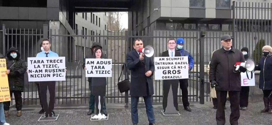 maia sandu igor grosu si popsoi la flashmobul partidului sor