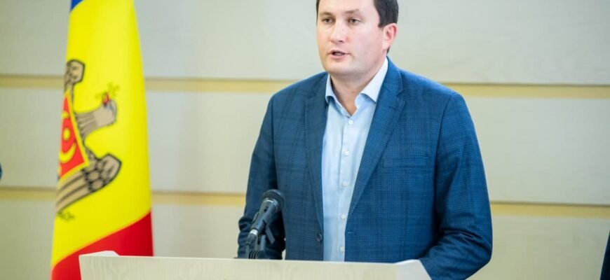Vladimir Odnostalco: Autoritățile forțează oamenii să recurgă la falsificarea actelor de vaccinare