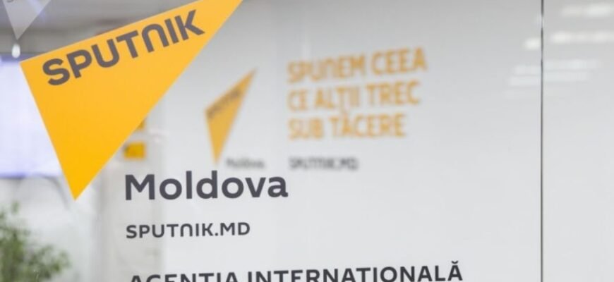 FOTO// Redacția Sputnik Moldova și-a dat demisia in corpore! Decizia vine după ce SIS le-a blocat activitatea