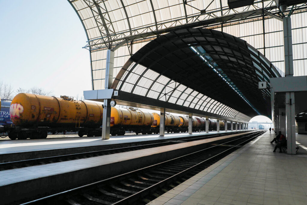 1250 de tone de pacura donate de romania au ajuns astazi in republica moldova