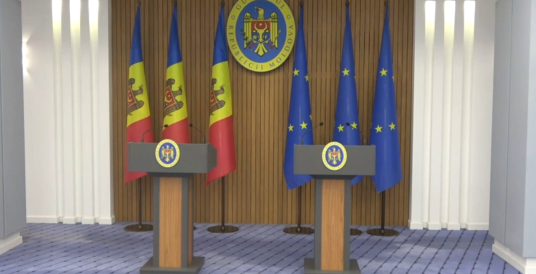 conferinta de presa sustinuta de secretarul general al guvernului dumitru udrea si ministrul muncii marcel spatari