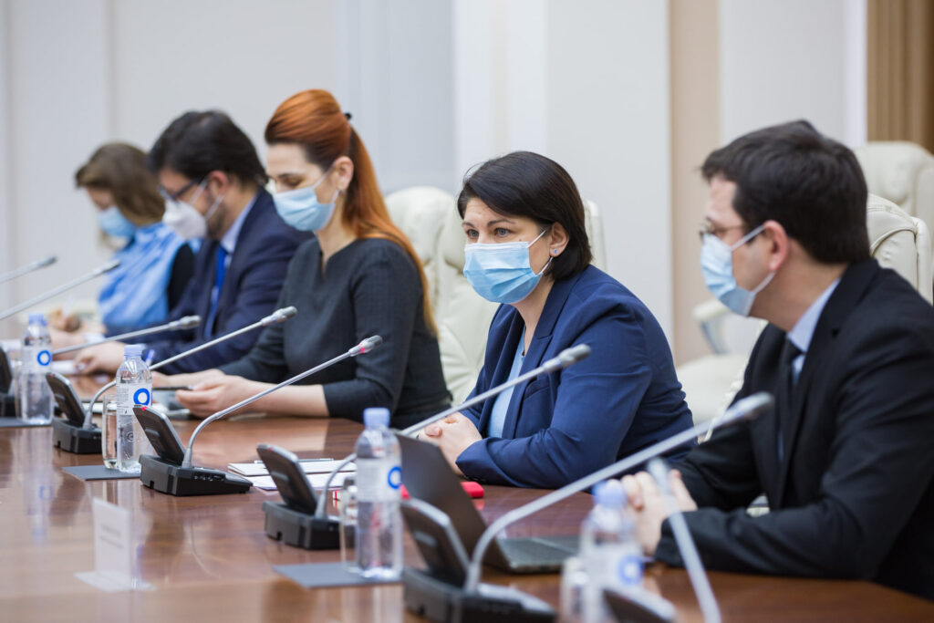 criza refugiatilor nu ii scuteste pe guvernanti de grija fata de cetatenii republicii moldova