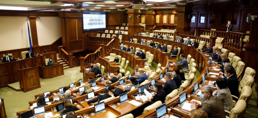 Deputații au aprobat un proiect de lege pentru protecția victimelor represiunilor politice