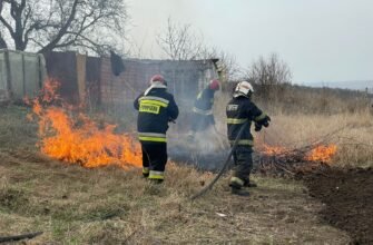 FOTO// IGSU a desfășurat un exercițiu explicativ pentru prevenirea focarelor de ardere a vegetației uscate