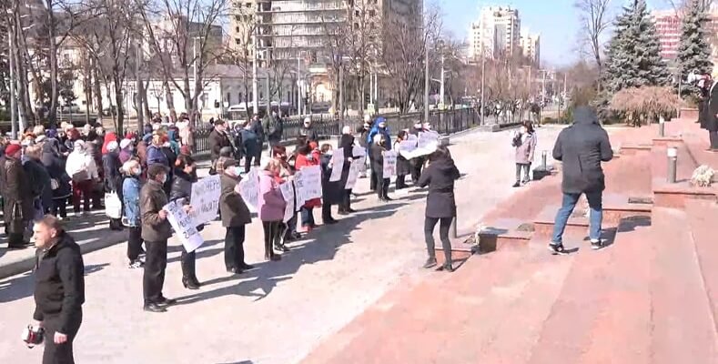 Partidul ȘOR ”în vizită” la Maia Sandu: Nu avem nevoie de un președinte incompetent