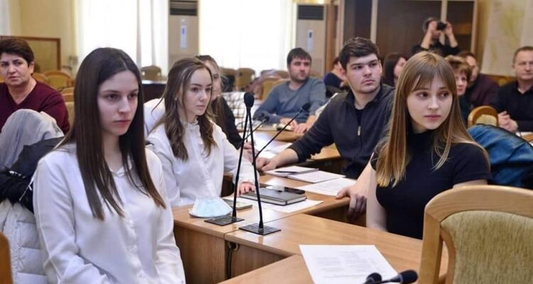 primaria chisinau anunta lansarea programului de asistenta pentru organizatiile de tineret din municipiu