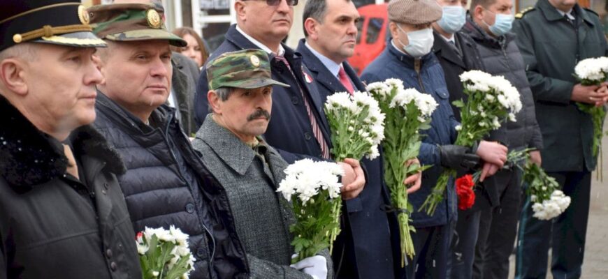 reprezentantii partidului sor au comemorat eroii cazuti pe campul de lupta