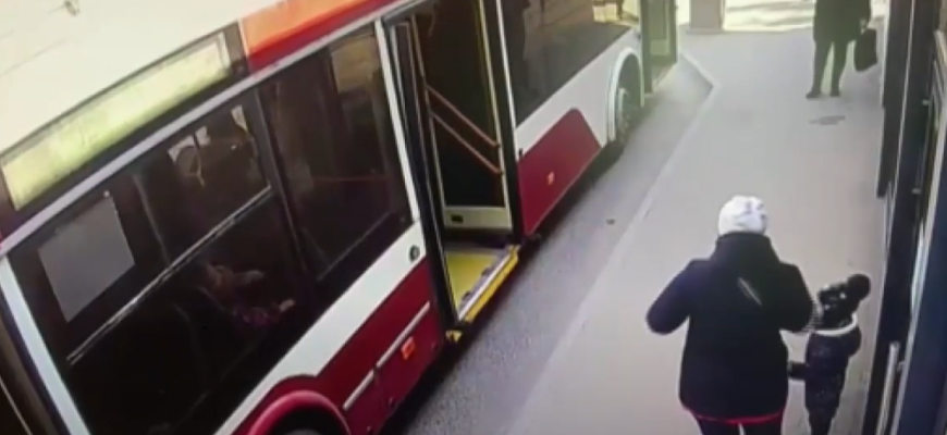 retinut de politisti pentru comiterea mai multor infractiuni de furt si jaf