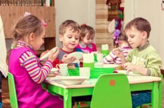 BREAKING// S-a scumpit și alimentația copiilor în grădinițe. Bonul de masă a crescut la 300 de lei