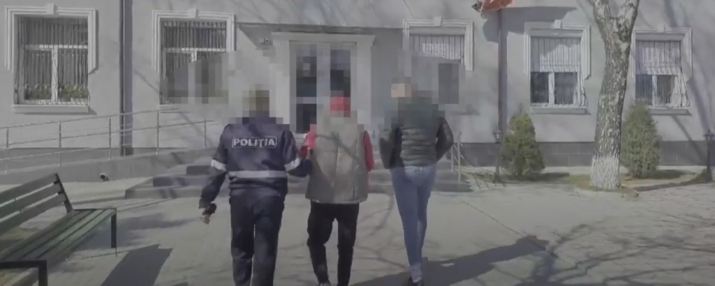 trei persoane au fost retinute pentru comiterea unei talharii