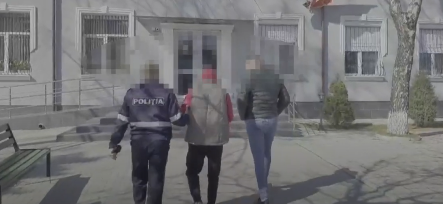 trei persoane au fost retinute pentru comiterea unei talharii