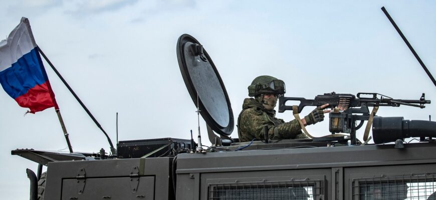 trupele ruse se regrupeaza pentru a si concentra eforturile in estul ucrainei