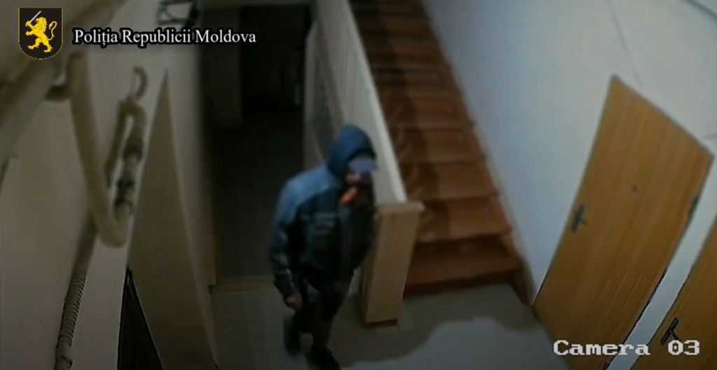 un tanar a fost retinut de politistii din orhei dupa ce a furat din doua magazine