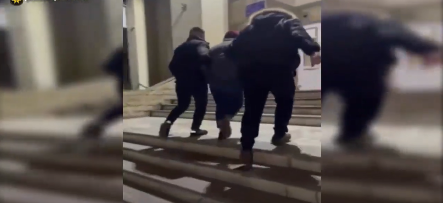 un tanar din briceni retinut in flagrant in timp ce ridica droguri in valoare de 30 000 de lei