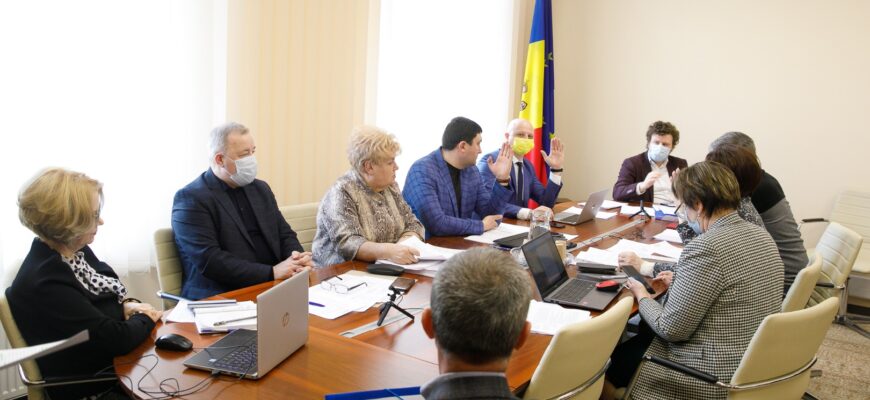 veteranii celui de al doilea razboi mondial ar putea primi alocatii mai mari de la stat