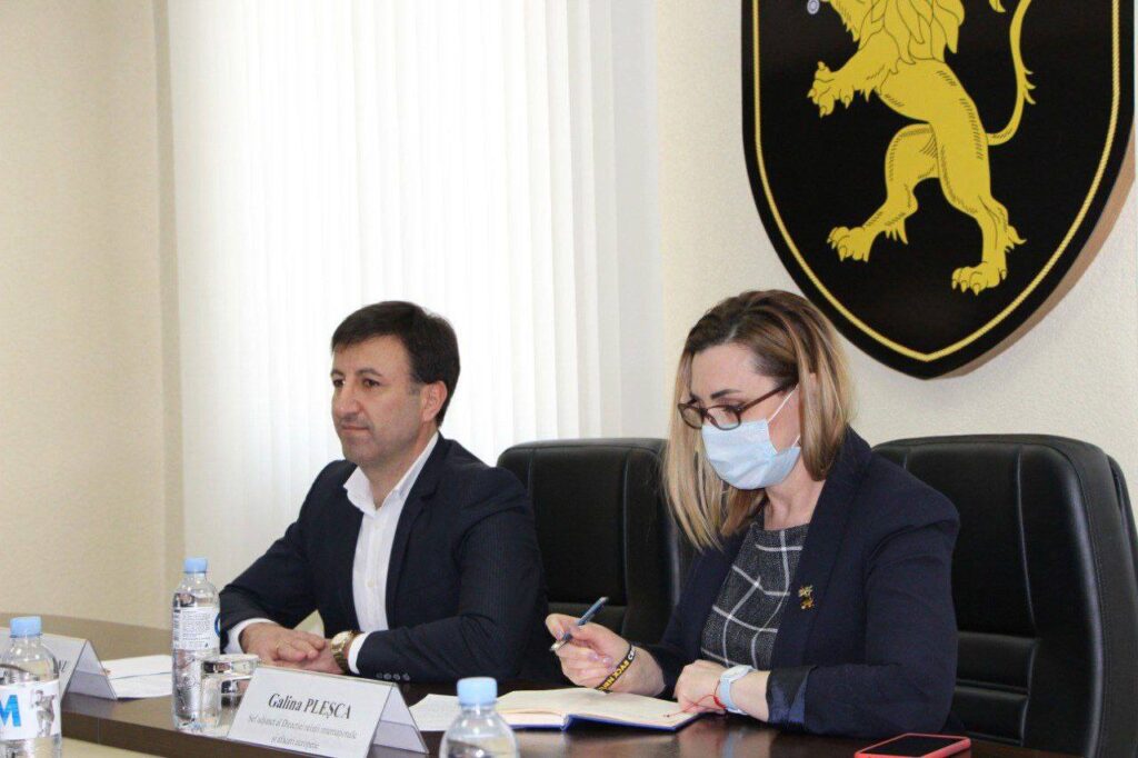 Șeful IGP, Viorel Cernăuțeanu, a avut o întrevedere de lucru cu o delegație franceză 1 whatsapp image 2022 03 31 at 12.33.06 1