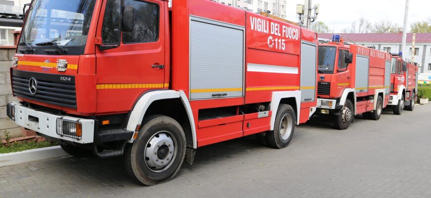 4 autospeciale de interventie au fost donate de republica italia pentru igsu