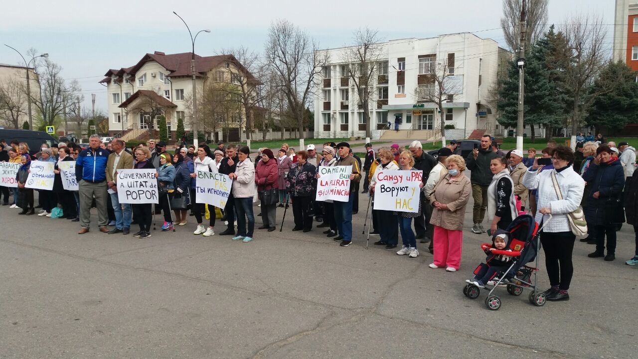 FOTO// PAS cu PAS ne-au dus de nas! Ilan Șor i-a arătat cartonașul galben guvernării Maiei Sandu