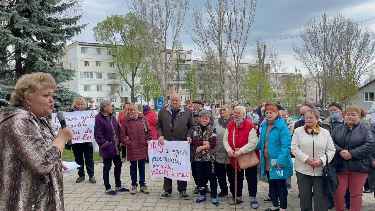 FOTO// Partidul „ȘOR” a organizat proteste în toată țara. Peste 50 de mii de oameni au participat la manifestație