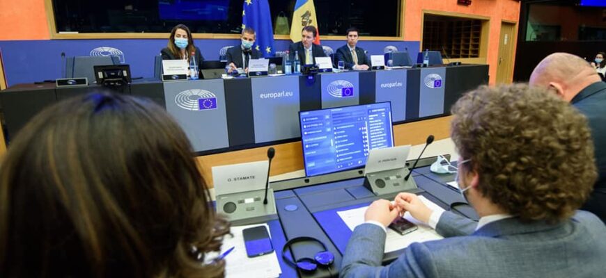 comitetul parlamentar de asociere cere statut de tara candidata la ue pentru republica moldova
