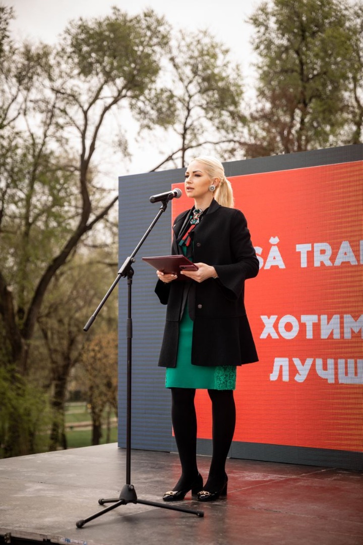 FOTO// Partidul „ȘOR” a organizat proteste în toată țara. Peste 50 de mii de oameni au participat la manifestație