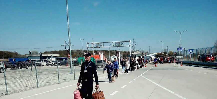 in ultimele 24 de ore peste 3 700 de cetateni ucraineni au intrat in r. moldova anunta politia de frontiera