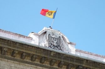 Deputatul PAS, Radu Marian, acuză portalul de știri Nord-News de fals: La Bălți drapelul a fost coborât în bernă