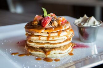 pancake with sliced strawberry