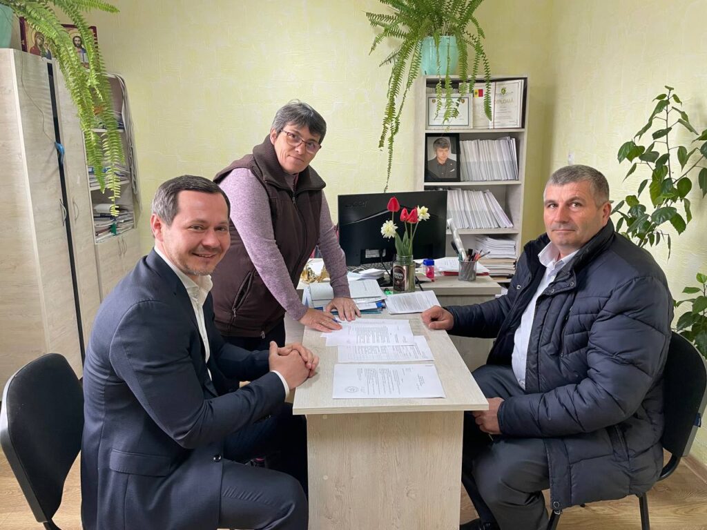 photo 2022 04 21 10 13 58