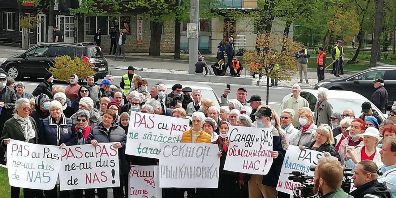 FOTO// PAS cu PAS ne-au dus de nas! Ilan Șor i-a arătat cartonașul galben guvernării Maiei Sandu
