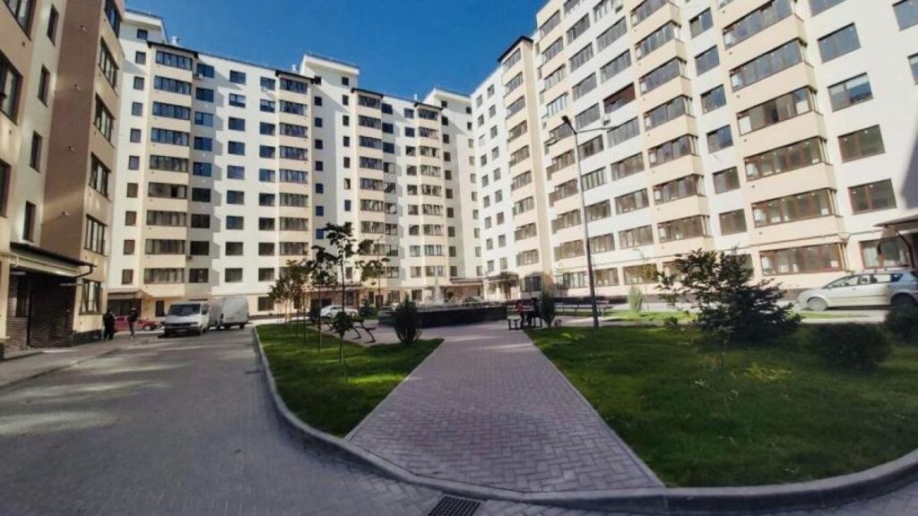 razboiul din ucraina poate provoca declansarea unei noi crize pe piata imobiliara