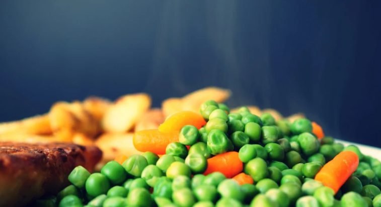 6 alimente care topesc grăsimea abdominală. De ce este important să scapi de ea