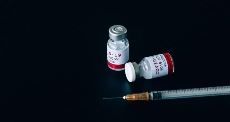 Suedia va oferi al doilea booster persoanelor de peste 65 de ani