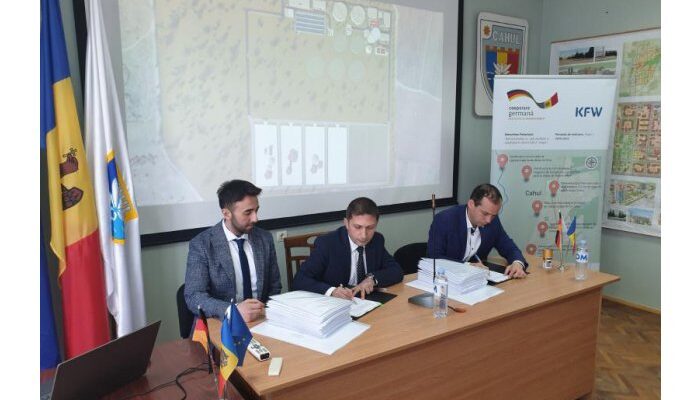 22003278 big1651237263