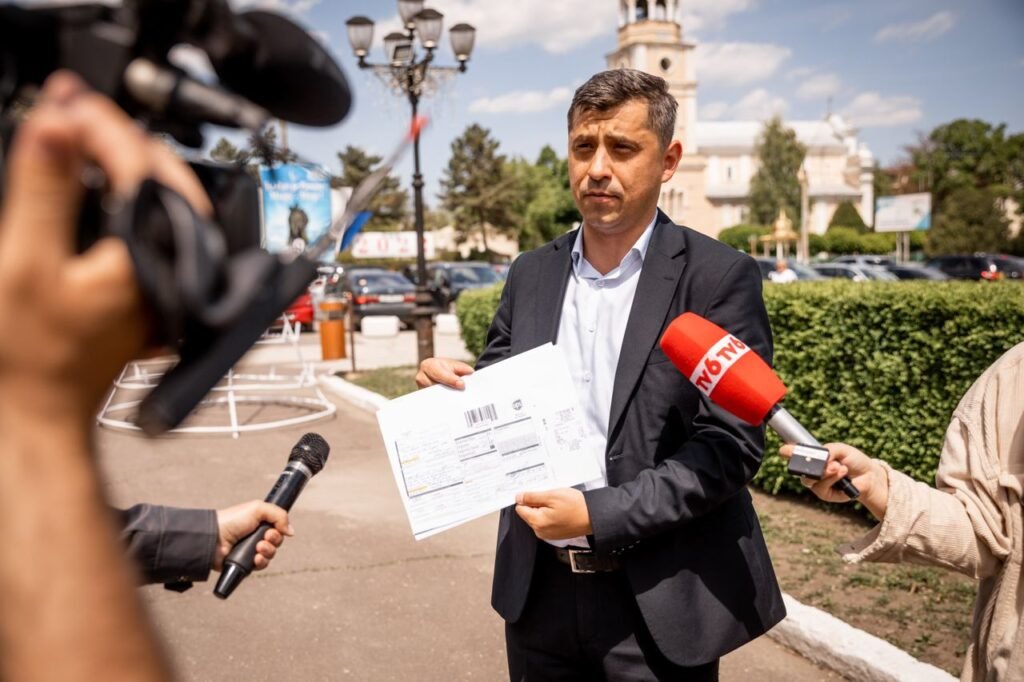 FOTO// Marina Tauber a contestat la CEDO eliminarea sa din cursa electorală de la Bălți 12 FOTO// Marina Tauber a contestat la CEDO eliminarea sa din cursa electorală de la Bălți