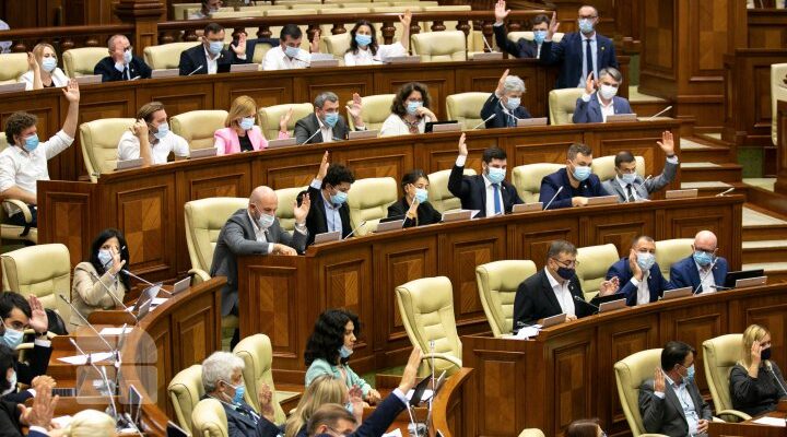 lider politic despre multiplele ridicari a imunitatii lui ilan sor