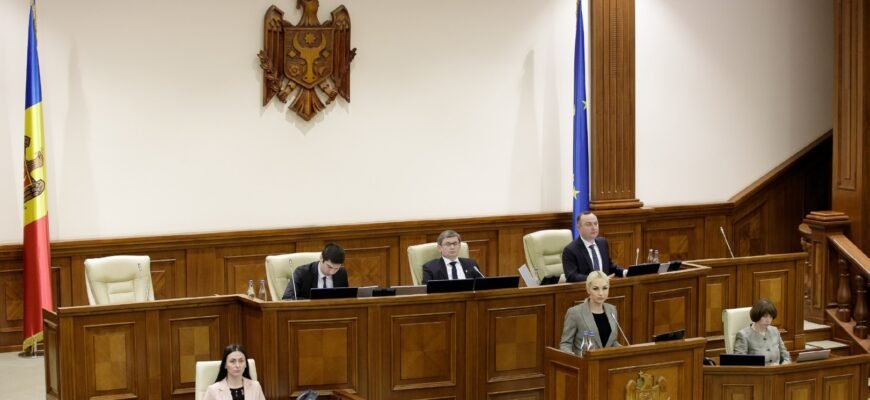 Partidul „ȘOR” a votat proiectul PAS privind imunitatea, dar va insista, în lectura a doua, asupra eliminării totale a imunității, nu parțiale