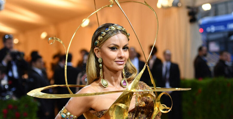 zdfkymzmmmjmzgyxzdq1mjeyyjdiywm0ode3yti3na.thumb