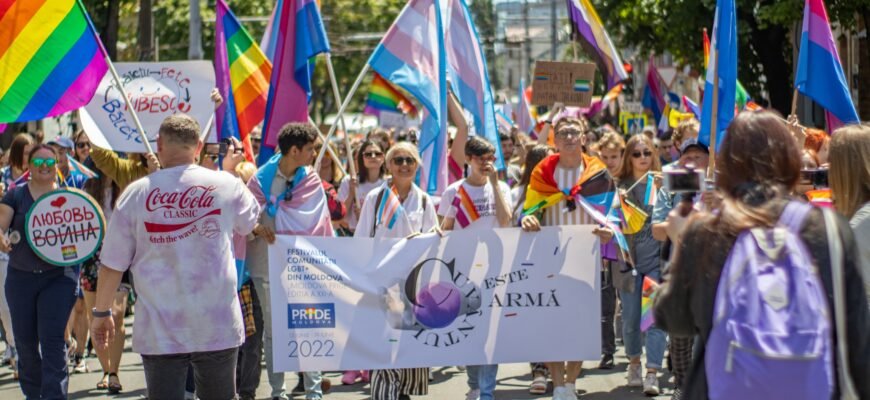 Boris Gîlca (Primăria Chișinău): “Apreciem” și vom ține minte că Guvernarea PAS ne-a organizat parada LGBT de Ziua Lucrătorului Medical