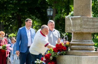 Socialiștii au sărbătorit aniversarea zilei de naștere a marelui poet rus, Alexandr Pușkin