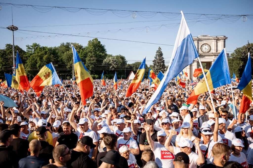 Jurnalistul Victor Nichituş: După protestul de duminică, Partidul ŞOR a devenit principala forţă de opoziţie