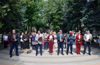 FOTO// Echipa Partidului ȘOR l-a sărbătorit pe marele poet Alexandr Pușkin