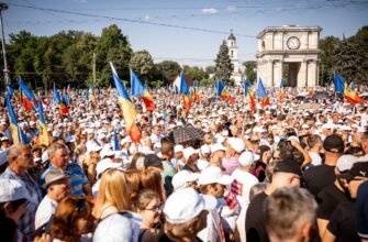 FOTO// Organizatorii anunță că peste 40 de mii de oameni s-au adunat în PMAN în cadrul unui protest contra guvernării