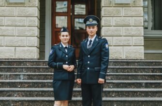 Doi studenți din ciclul 1 ai Academiei „Ștefan cel Mare” au petrecut o zi cu Ministrul Afacerilor Interne