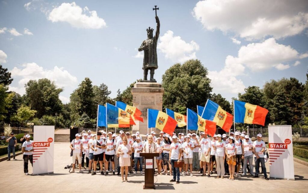 FOTO// „START” pentru „O VIAȚĂ NOUĂ”. Mișcarea constituită la protestul din 19 iunie a format și o organizație de tineret 10 FOTO// „START” pentru „O VIAȚĂ NOUĂ”. Mișcarea constituită la protestul din 19 iunie a format și o organizație de tineret