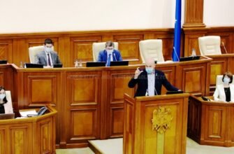 VIDEO// Monopoliștii își LOBEAZĂ cu succes interesele prin deputații PAS, afirmă Ruslan Codreanu
