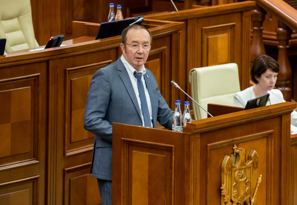 niciun agricultor nu a primit compensatii la motorina recunoaste ministrul agriculturii in guvernul pas
