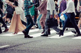 SONDAJ// Peste 60% din moldoveni cred că țara se îndreaptă într-o direcție GREȘITĂ