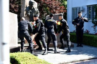 Șeful IGP, Viorel Cernăuțeanu a comemorat eroii căzuți la datorie din cadrul BPDS „Fulger”